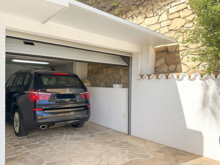 Villa for Sale in La Capellania, Malaga 43