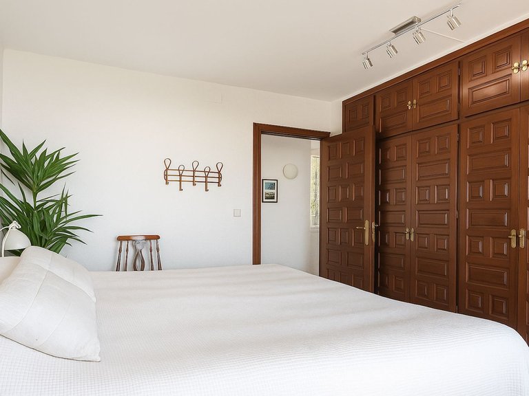 Villa for Sale in La Capellania, Malaga 8