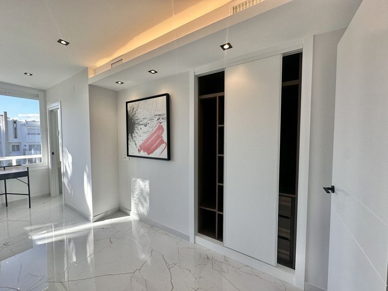 Apartment for Sale in Marbella, Malaga 25