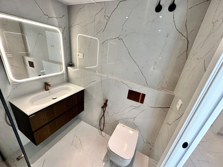 Apartment for Sale in Marbella, Malaga 33