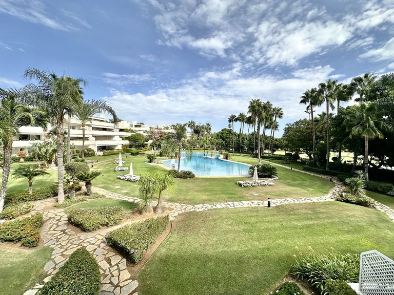 Apartment for Sale in Marbella, Malaga 39