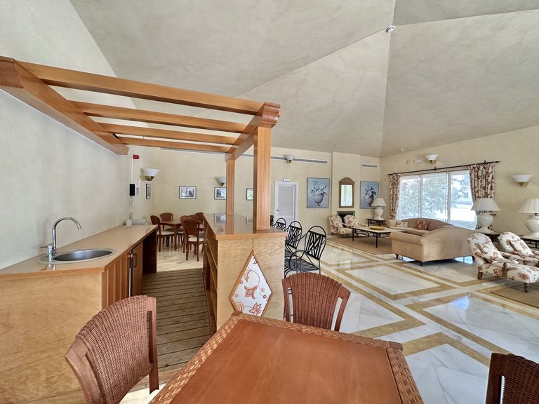 Apartment for Sale in Marbella, Malaga 52
