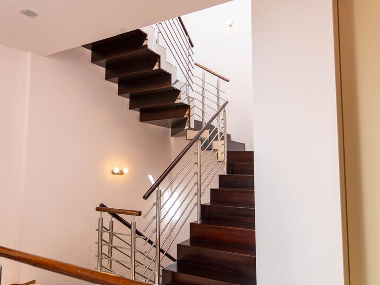 Villa for Sale in The Golden Mile, Malaga 45