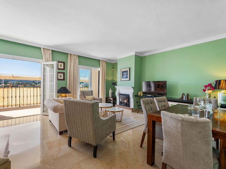 Villa for Sale in Nueva Andalucía, Malaga 11