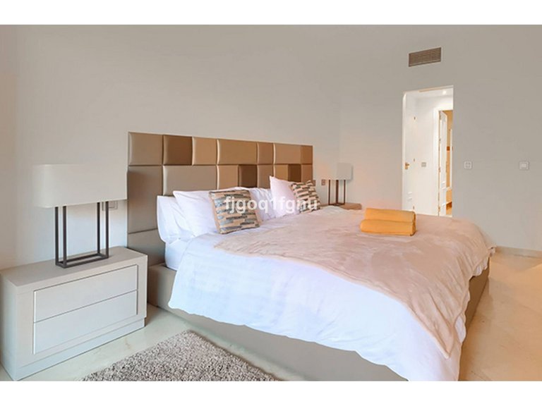 Apartment for Sale in Costalita, Malaga 11