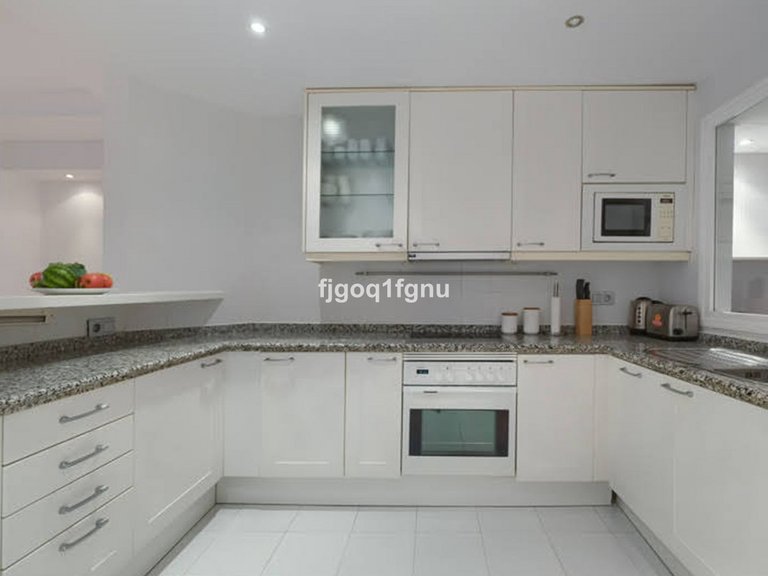 Apartment for Sale in Costalita, Malaga 4