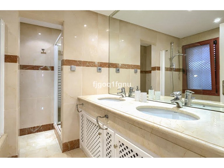 Apartment for Sale in Costalita, Malaga 7