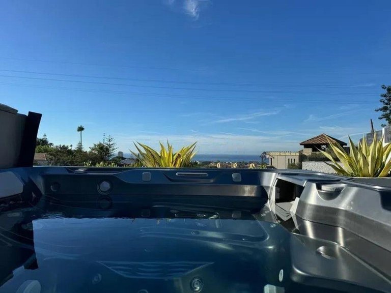 Villa for Sale in Elviria, Malaga 13