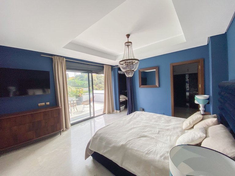 Villa for Sale in Elviria, Malaga 24