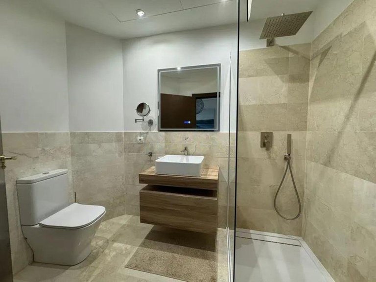 Villa for Sale in Elviria, Malaga 30