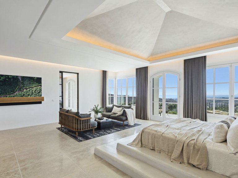 Villa for Sale in Benahavís, Malaga 28