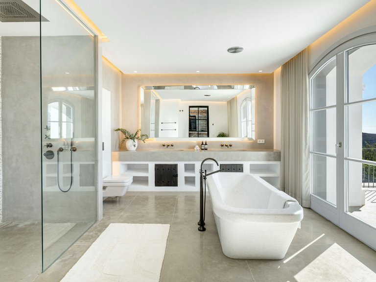 Villa for Sale in Benahavís, Malaga 29