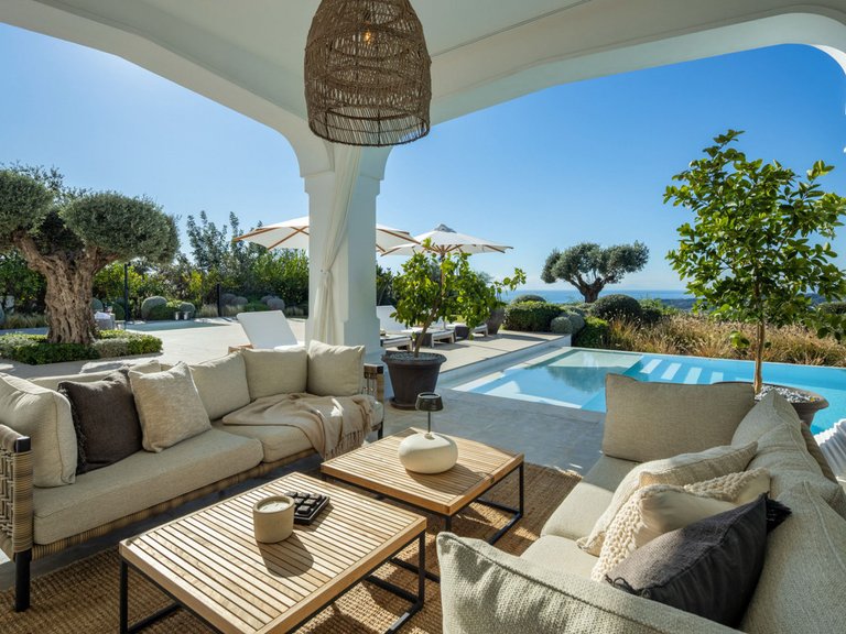 Villa for Sale in Benahavís, Malaga 9