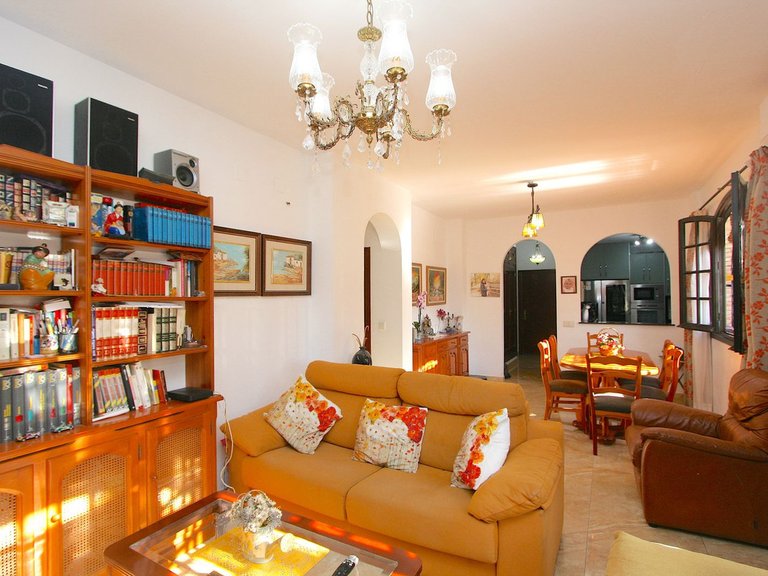 Apartment for Sale in Costa del Sol Fuengirola, Malaga 11