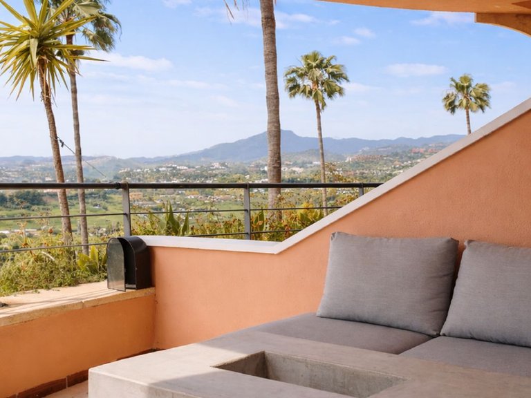 Apartment for Sale in Marbella, Malaga 15