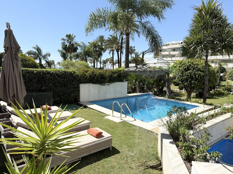 Apartment for Sale in Puerto Banús, Malaga 4