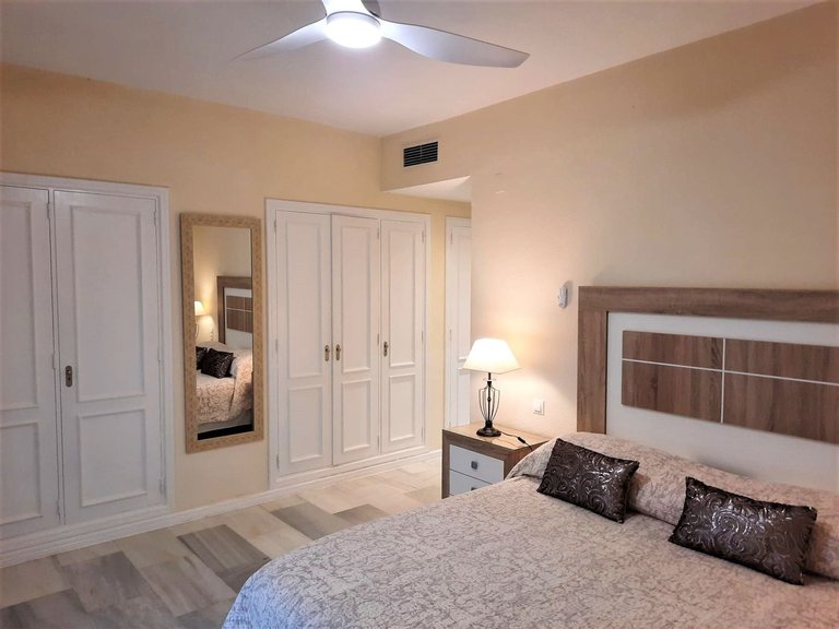 Apartment for Sale in Puerto Banús, Malaga 12