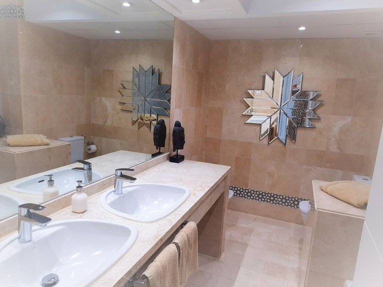 Apartment for Sale in Puerto Banús, Malaga 13