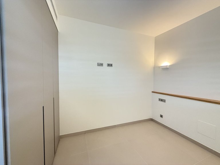 Apartment for Sale in Higueron, Malaga 27