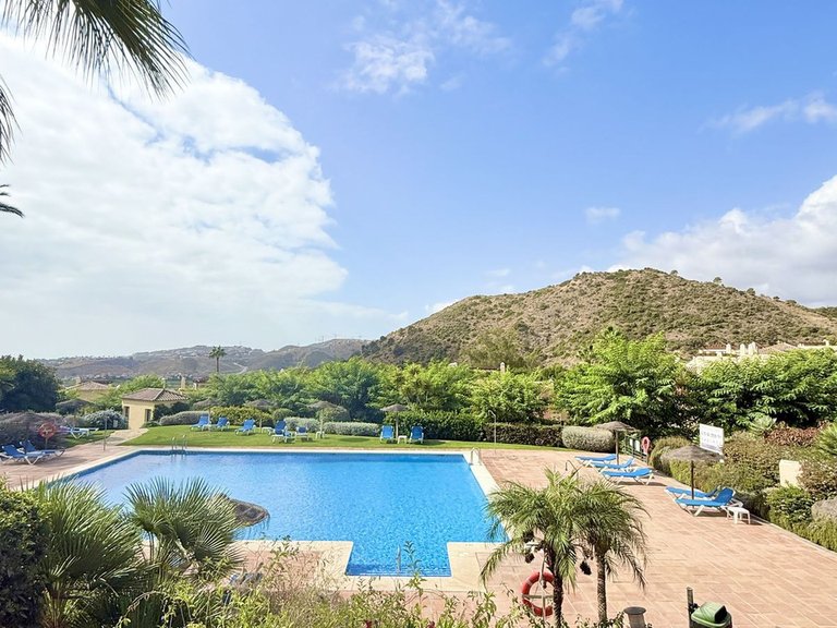 Apartment for Sale in Los Arqueros, Malaga 1