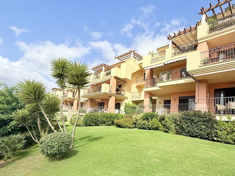 Apartment for Sale in Los Arqueros, Malaga 19