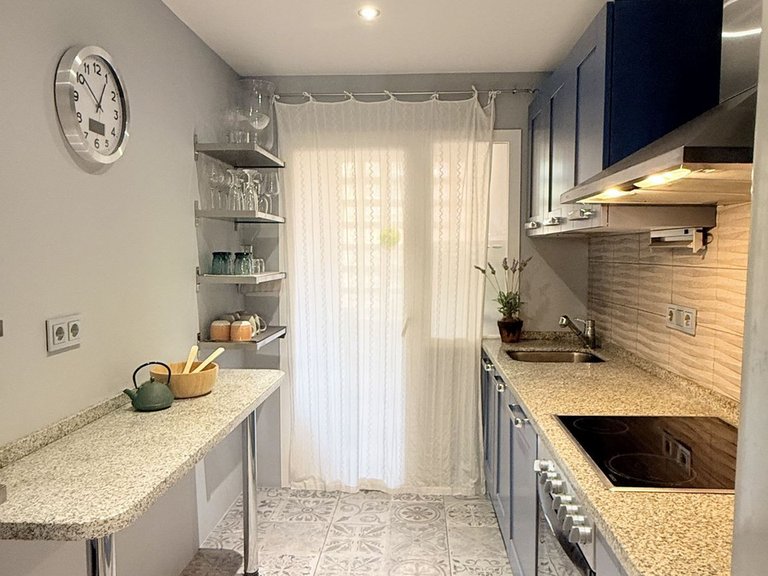 Apartment for Sale in Los Arqueros, Malaga 21