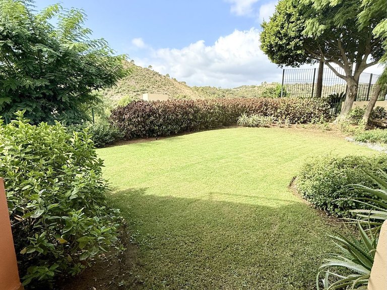 Apartment for Sale in Los Arqueros, Malaga 41