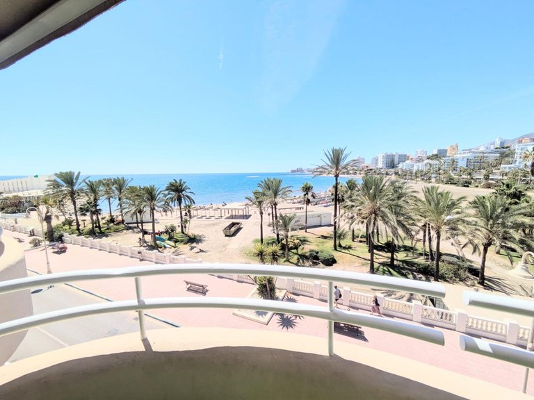Apartment for Sale in Benalmadena, Malaga 1