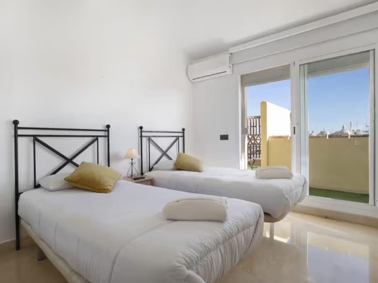 Apartment for Sale in Benalmadena, Malaga 13