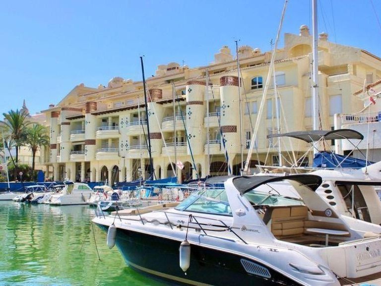 Apartment for Sale in Benalmadena, Malaga 26