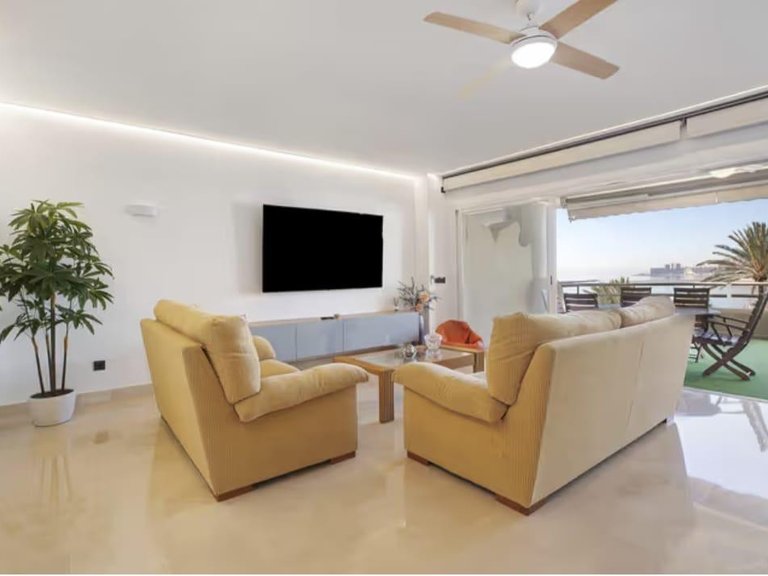 Apartment for Sale in Benalmadena, Malaga 6