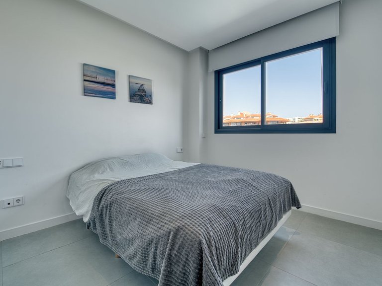 Apartment for Sale in Higueron, Malaga 12