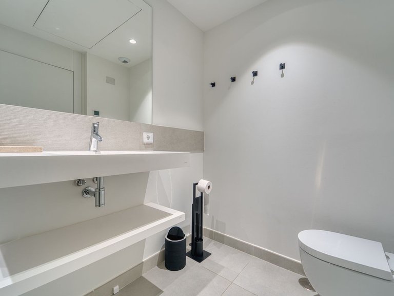 Apartment for Sale in Higueron, Malaga 16