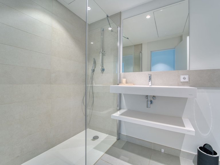 Apartment for Sale in Higueron, Malaga 17