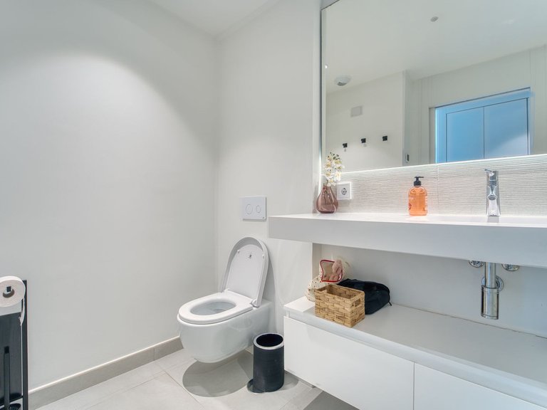 Apartment for Sale in Higueron, Malaga 20