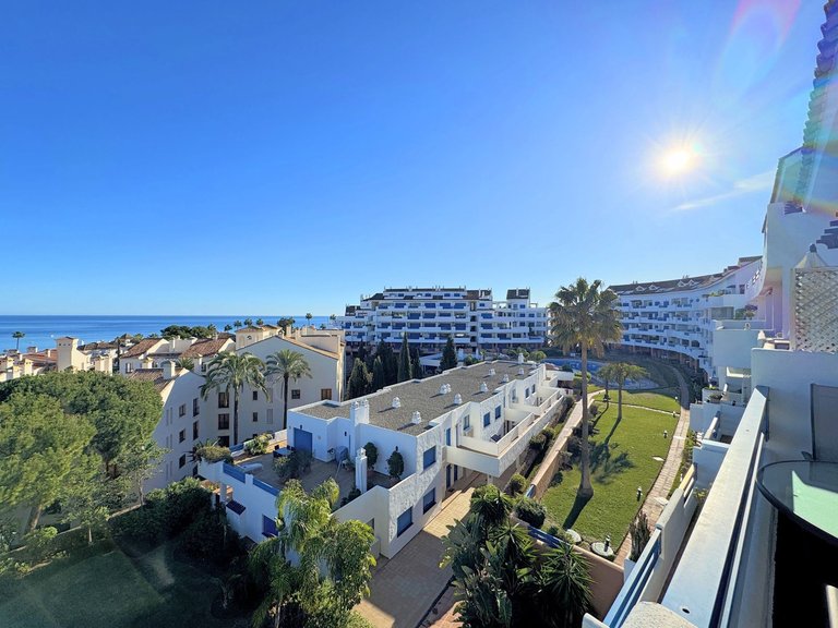 Apartment for Sale in La Duquesa, Malaga 12