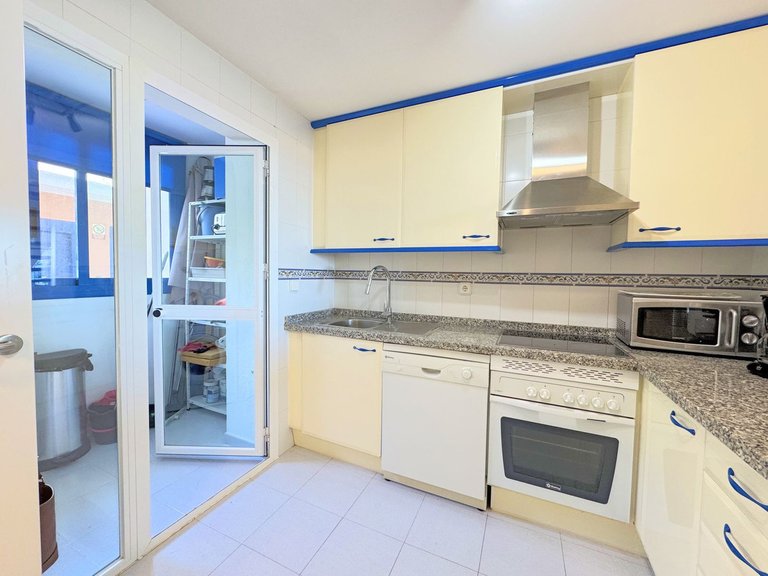 Apartment for Sale in La Duquesa, Malaga 17