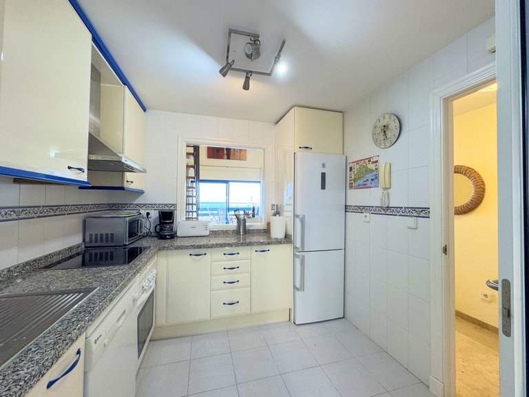 Apartment for Sale in La Duquesa, Malaga 18