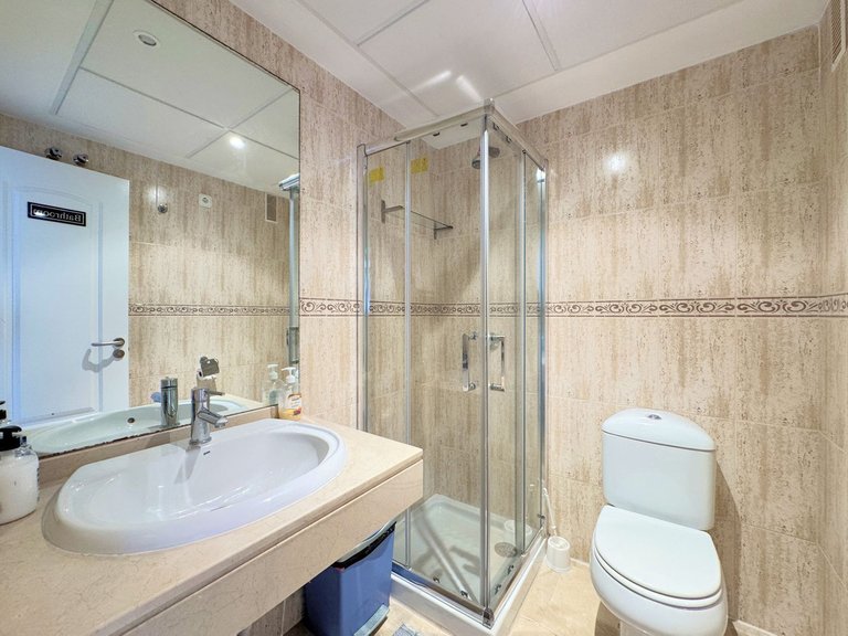 Apartment for Sale in La Duquesa, Malaga 22