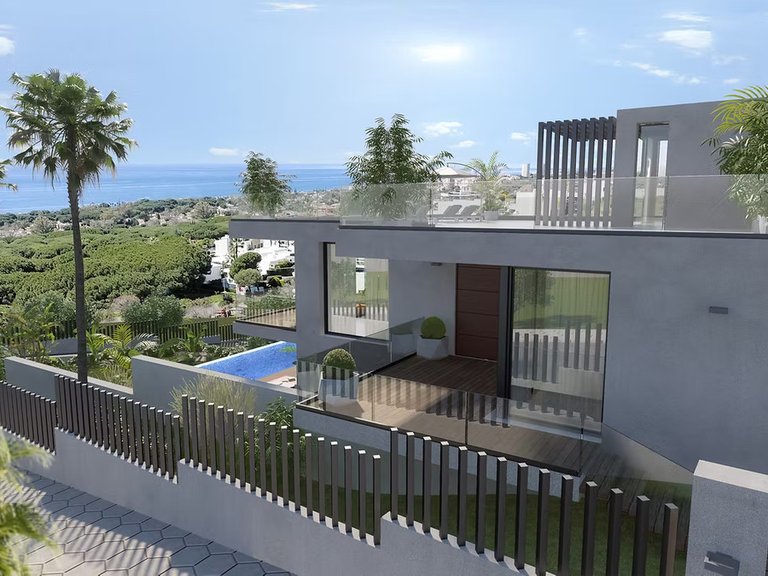 Villa for Sale in Cabopino, Malaga 4