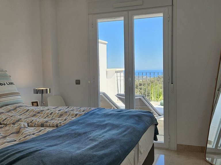 Apartment for Sale in La Mairena, Malaga 28