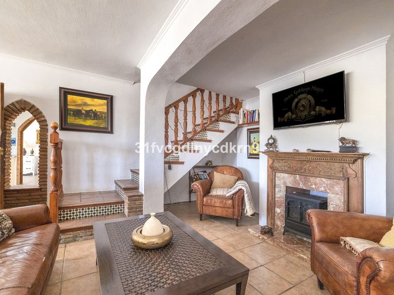 Villa for Sale in Estepona, Malaga 13