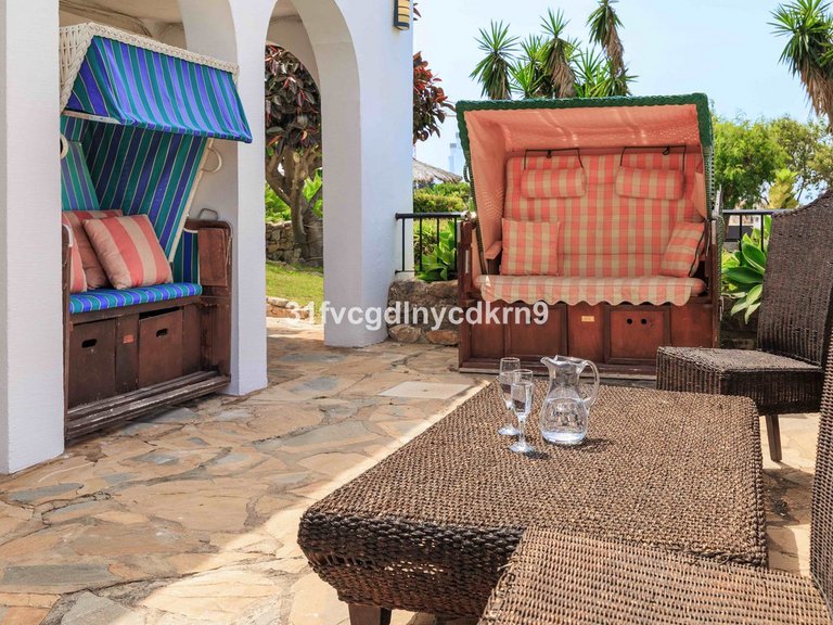 Villa for Sale in Estepona, Malaga 47