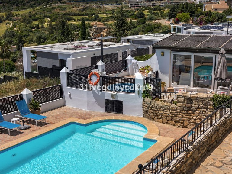 Villa for Sale in Estepona, Malaga 58