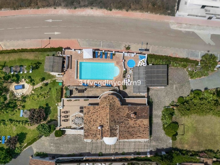 Villa for Sale in Estepona, Malaga 68