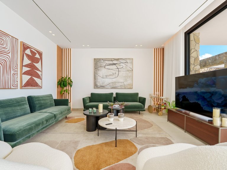 Villa for Sale in La Quinta, Malaga 32