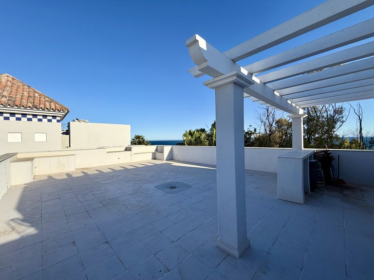 Apartment for Sale in Estepona, Malaga 1
