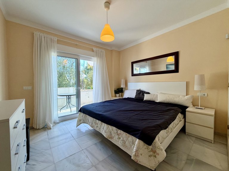 Apartment for Sale in Estepona, Malaga 11