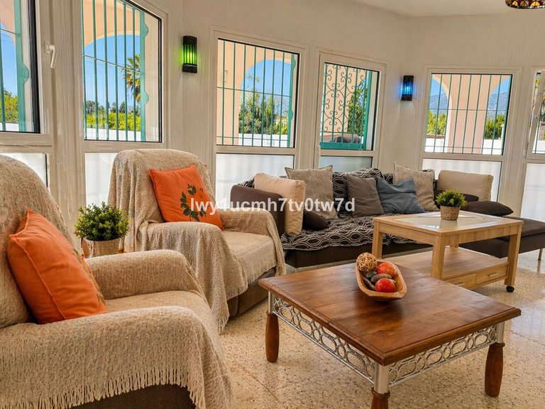 Villa for Sale in Churriana, Malaga 20
