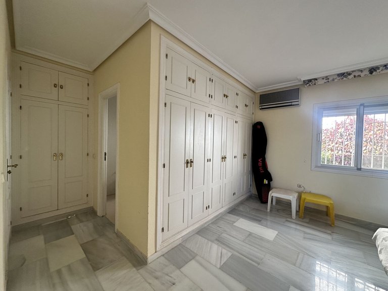 Villa for Sale in Riviera Del Sol, Malaga 20